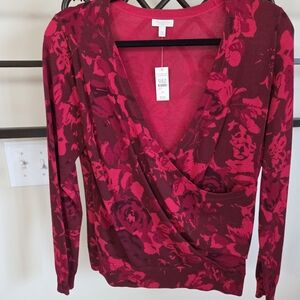 Talbots Women's Sweater - Red and Pink Floral